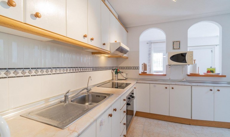 Venta - Villa -
Orihuela Costa - Playa Flamenca