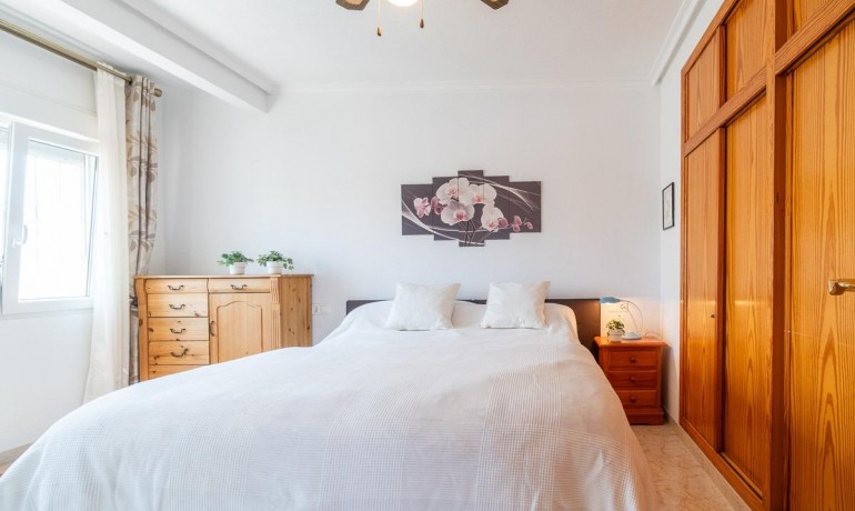 Venta - Villa -
Orihuela Costa - Playa Flamenca