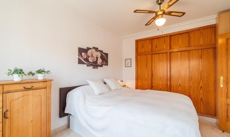 Venta - Villa -
Orihuela Costa - Playa Flamenca
