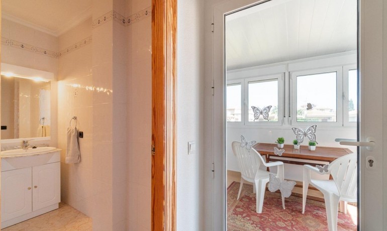 Venta - Villa -
Orihuela Costa - Playa Flamenca