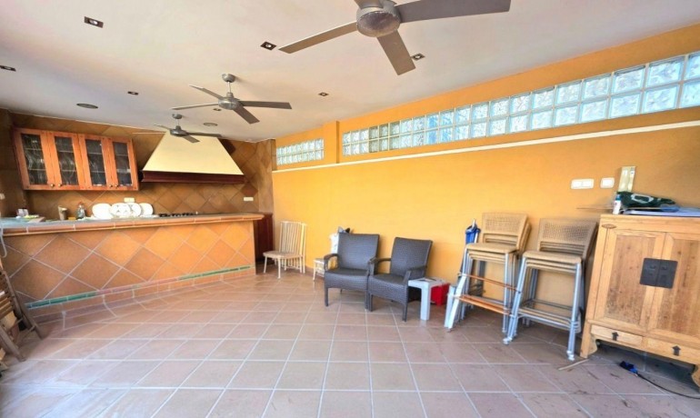 Venta - Villa -
Dehesa de campoamor - Campoamor