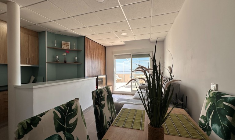 Herverkoop - Appartement / Flat -
Los Nietos - Los Nietos - Town