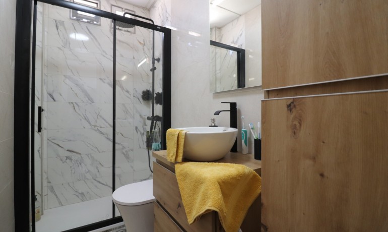 Herverkoop - Appartement / Flat -
Los Nietos - Los Nietos - Town