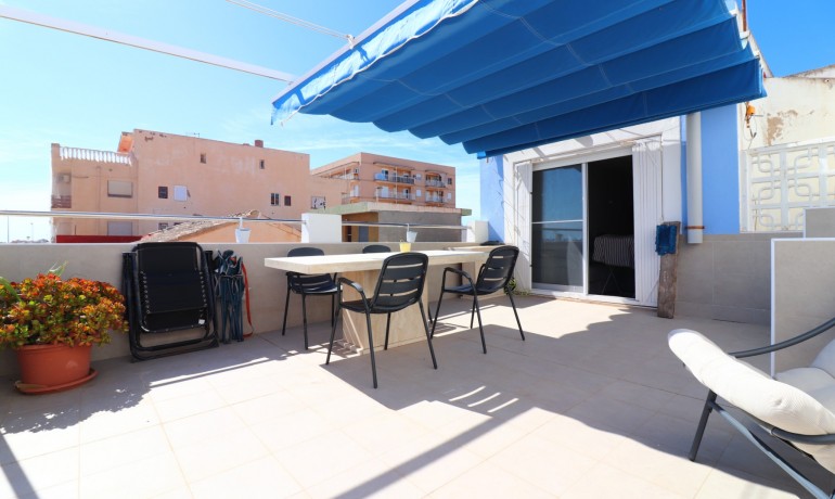 Herverkoop - Appartement / Flat -
Los Nietos - Los Nietos - Town