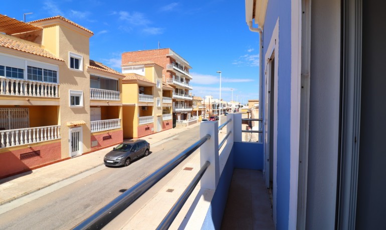 Herverkoop - Appartement / Flat -
Los Nietos - Los Nietos - Town