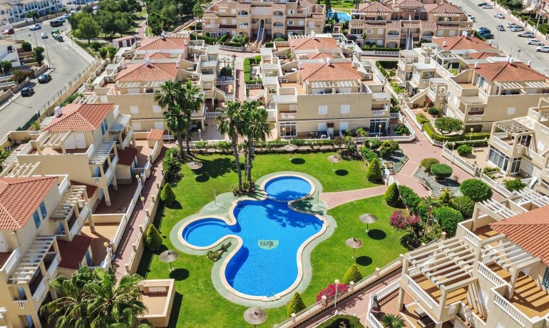Venta - Apartamento / piso -
Orihuela Costa - Playa Flamenca