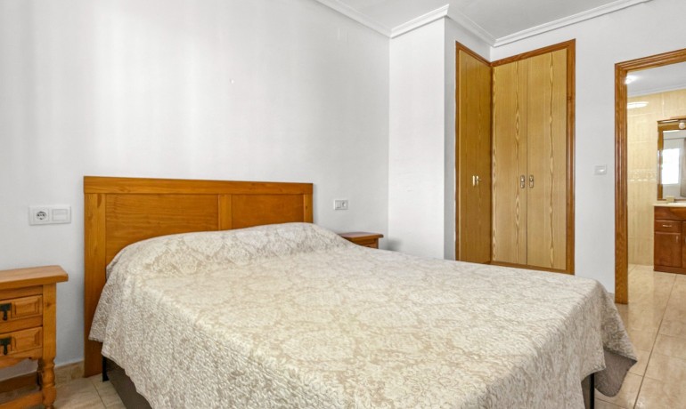 Venta - Apartamento / piso -
Orihuela Costa - Playa Flamenca