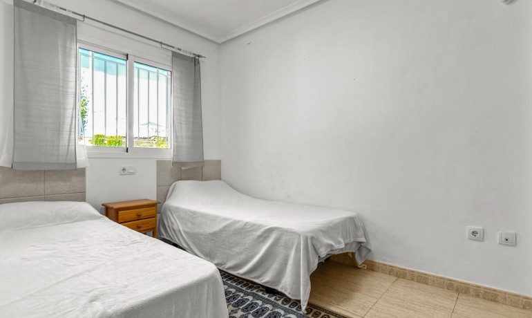 Venta - Apartamento / piso -
Orihuela Costa - Playa Flamenca