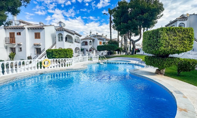 Revente - Appartement / Flat -
Torrevieja - Aguas Nuevas