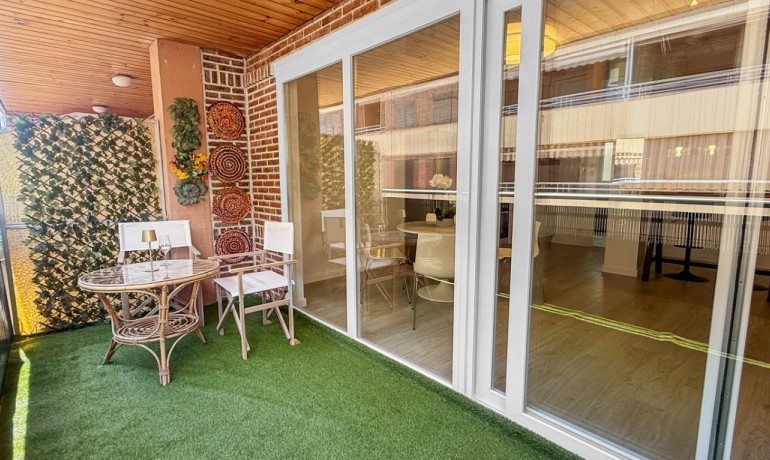 Herverkoop - Appartement / Flat -
Torrevieja - El Acequión - Los Náufragos