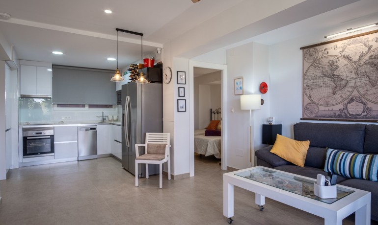 Revente - Appartement / Flat -
Orihuela Costa* - Punta Prima