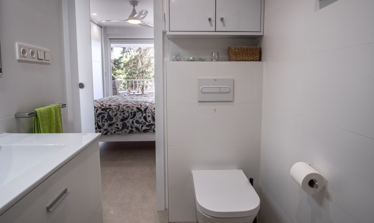 Revente - Appartement / Flat -
Orihuela Costa* - Punta Prima