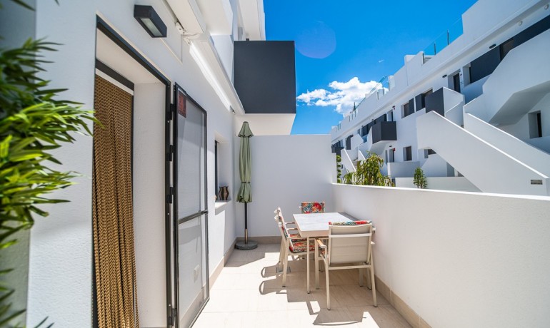Revente - Appartement / Flat -
Torrevieja* - LOS BALCONES - LOS ALTOS