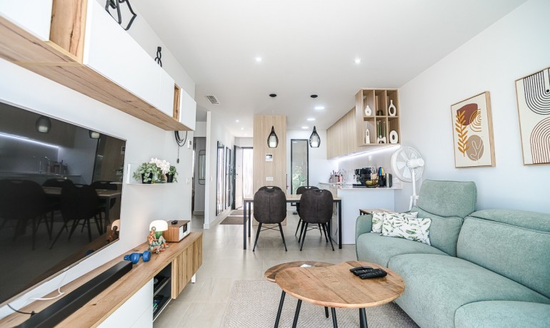 Revente - Appartement / Flat -
Torrevieja* - LOS BALCONES - LOS ALTOS