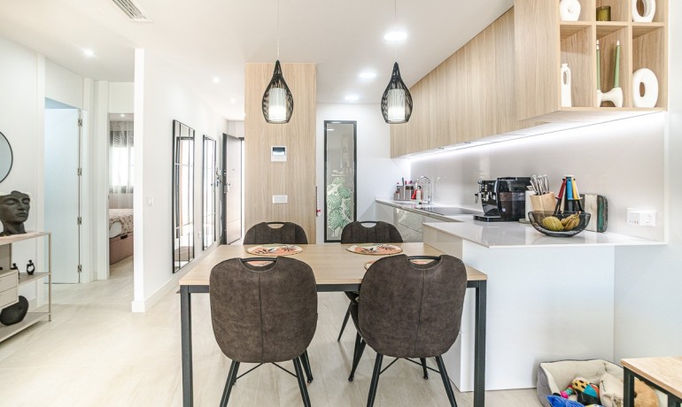 Revente - Appartement / Flat -
Torrevieja* - LOS BALCONES - LOS ALTOS
