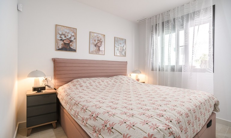 Revente - Appartement / Flat -
Torrevieja* - LOS BALCONES - LOS ALTOS