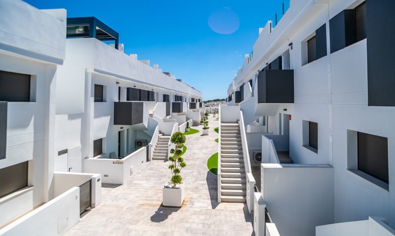 Revente - Appartement / Flat -
Torrevieja* - LOS BALCONES - LOS ALTOS