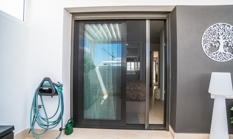 Revente - Appartement / Flat -
Torrevieja* - LOS BALCONES - LOS ALTOS