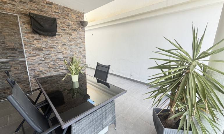 Sale - Villa -
Villamartin