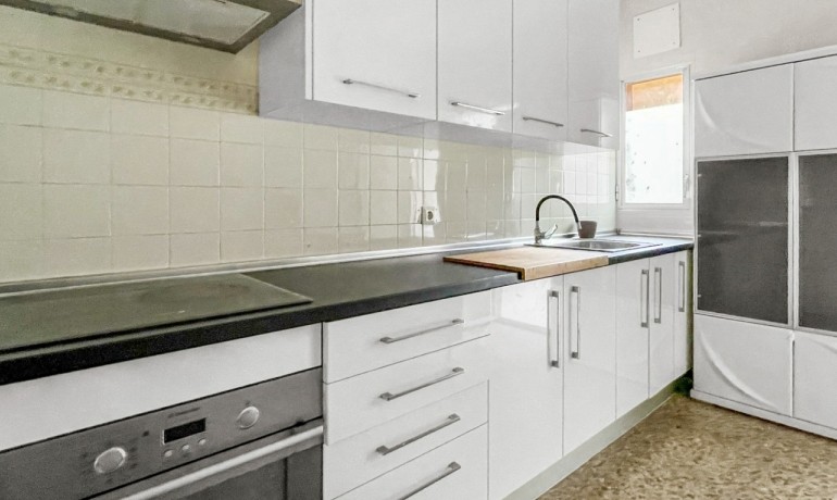 Revente - Appartement / Flat -
Guardamar del Segura* - Pueblo