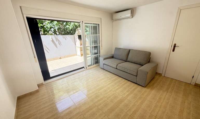 Venta - Villa -
Las Ramblas Golf