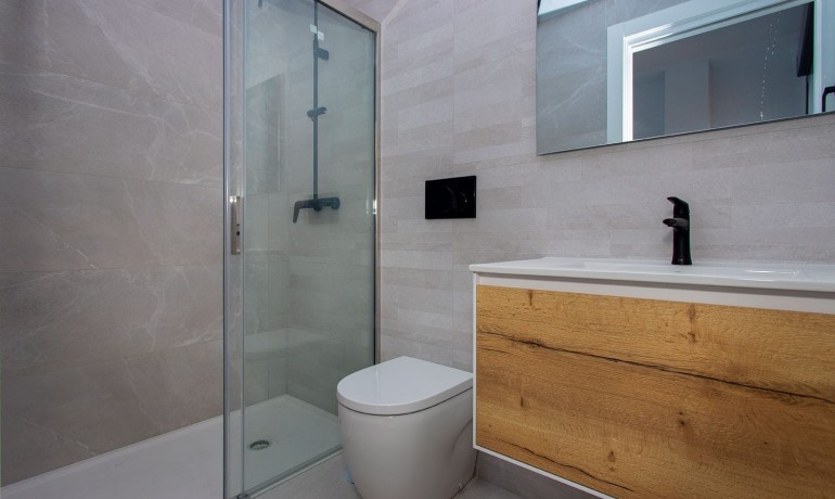Sale - Apartment / Flat -
Torrevieja* - Torrevieja