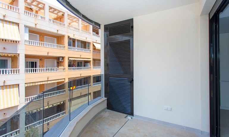 Sale - Apartment / Flat -
Torrevieja* - Torrevieja