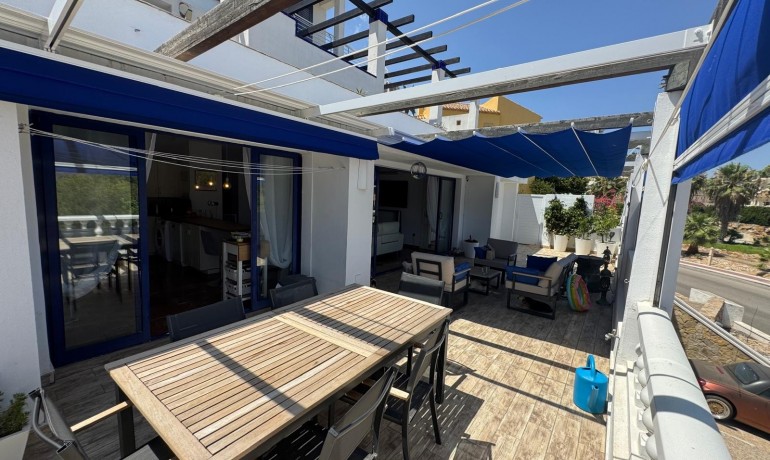 Venta - Apartamento / piso -
Las Ramblas