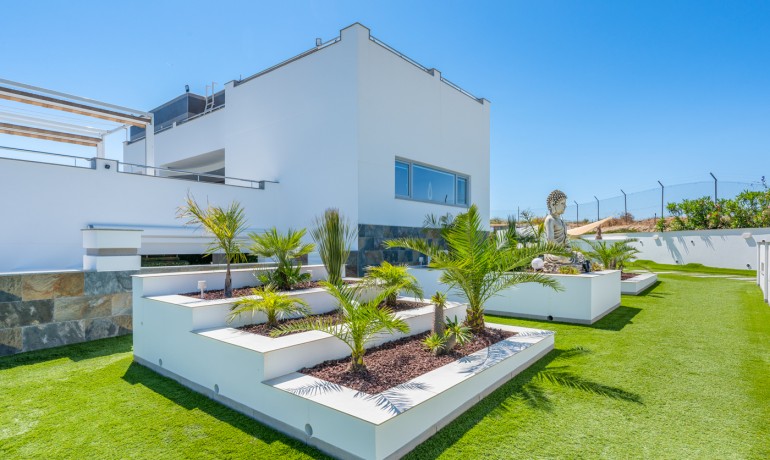 Herverkoop - Villa -
Torremendo