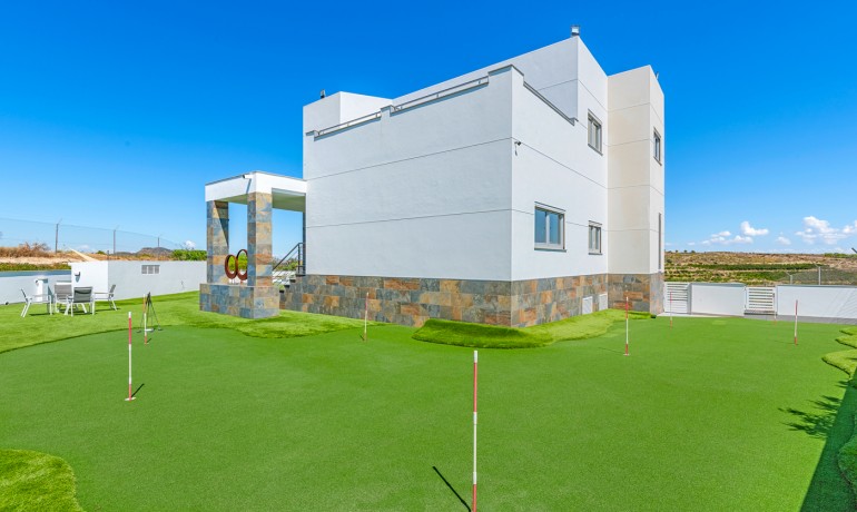 Herverkoop - Villa -
Torremendo