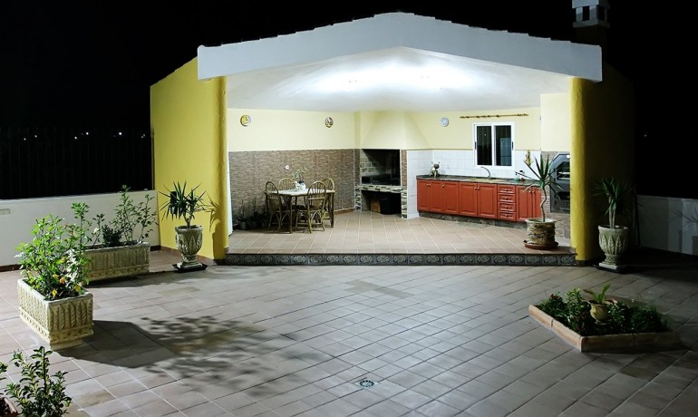 Venta - Finca Country Property -
Orihuela