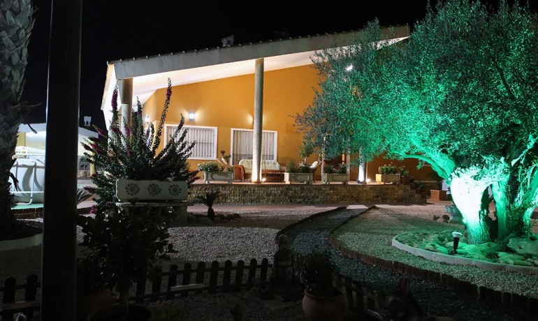 Venta - Finca Country Property -
Orihuela