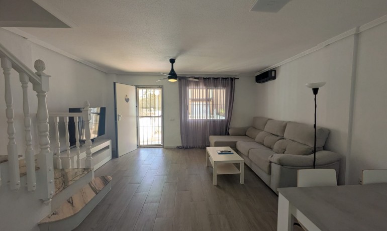 Sale - House -
Playa Flamenca