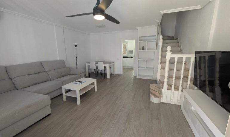 Sale - House -
Playa Flamenca