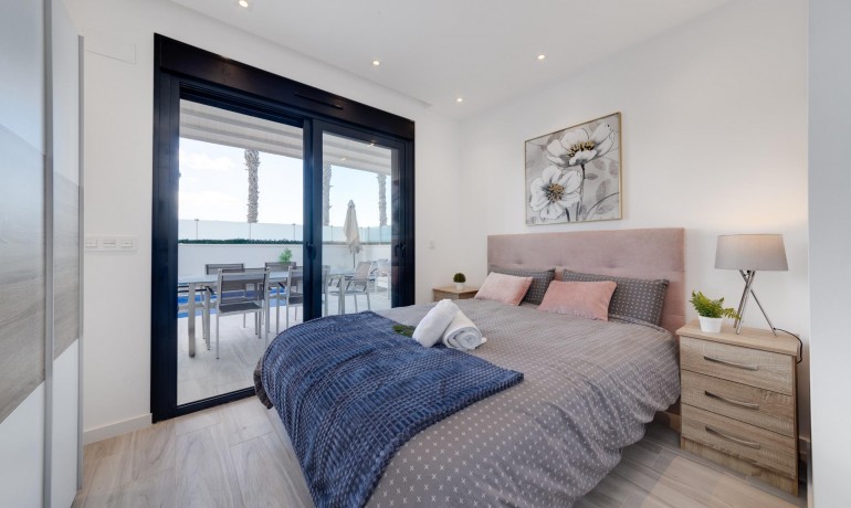 Revente - Villa -
Lomas de Cabo Roig