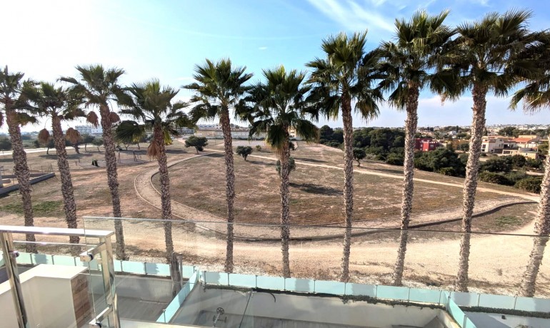 Revente - Villa -
Lomas de Cabo Roig