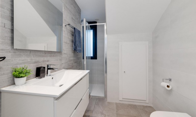 Revente - Villa -
Lomas de Cabo Roig