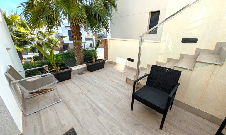 Revente - Villa -
Lomas de Cabo Roig