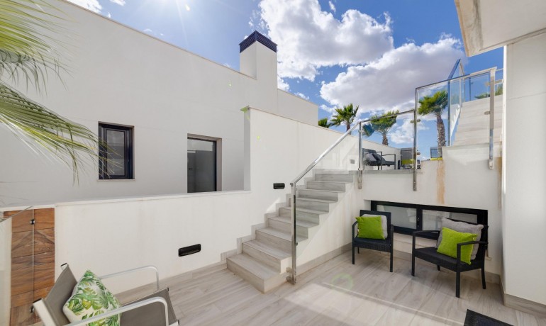 Revente - Villa -
Lomas de Cabo Roig