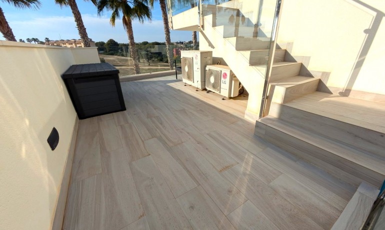 Revente - Villa -
Lomas de Cabo Roig