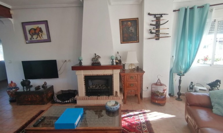 Venta - Villa -
San Miguel de Salinas - San Miguel De Salinas