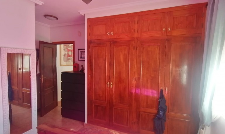Venta - Villa -
San Miguel de Salinas - San Miguel De Salinas