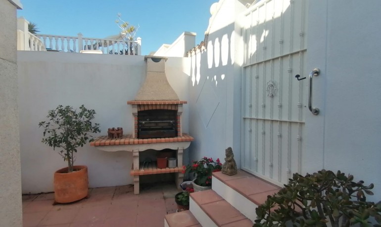 Venta - Villa -
San Miguel de Salinas - San Miguel De Salinas
