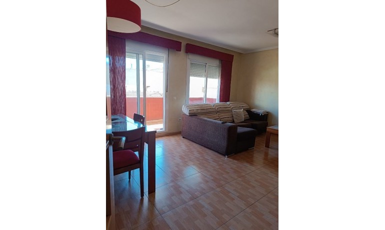 Venta - Apartamento / piso -
Los Montesinos