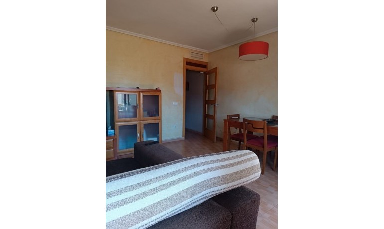 Venta - Apartamento / piso -
Los Montesinos