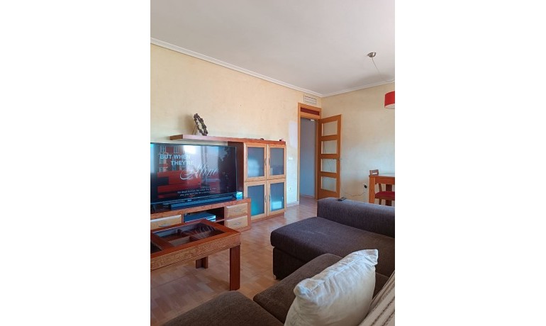 Venta - Apartamento / piso -
Los Montesinos