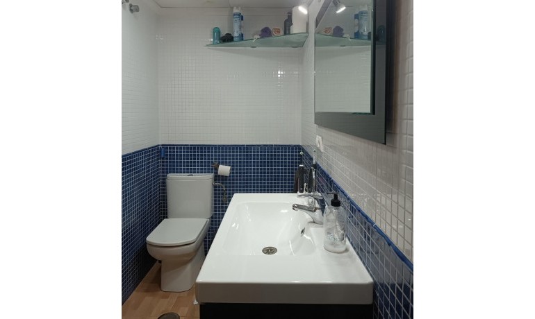 Venta - Apartamento / piso -
Los Montesinos