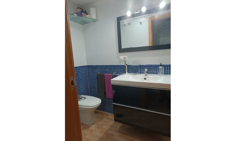 Venta - Apartamento / piso -
Los Montesinos