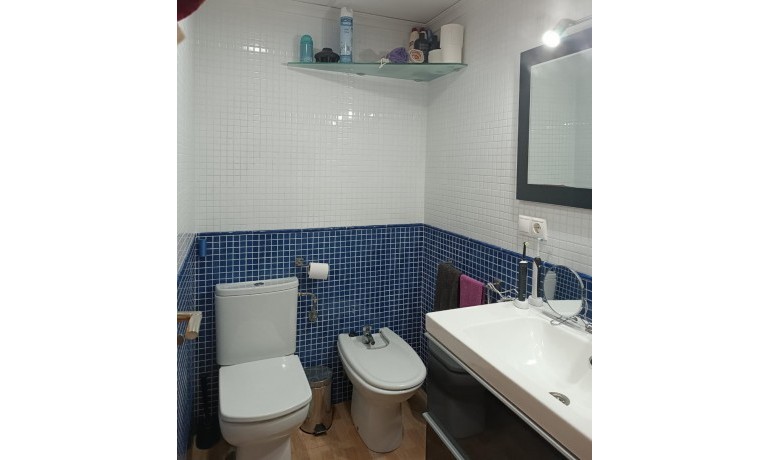 Venta - Apartamento / piso -
Los Montesinos