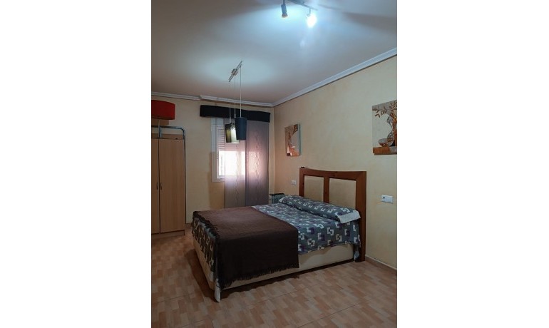 Venta - Apartamento / piso -
Los Montesinos